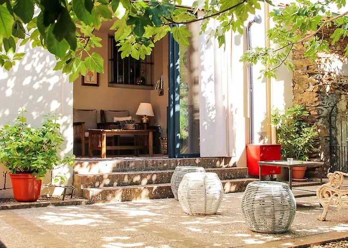 Apartment Llana 12 *