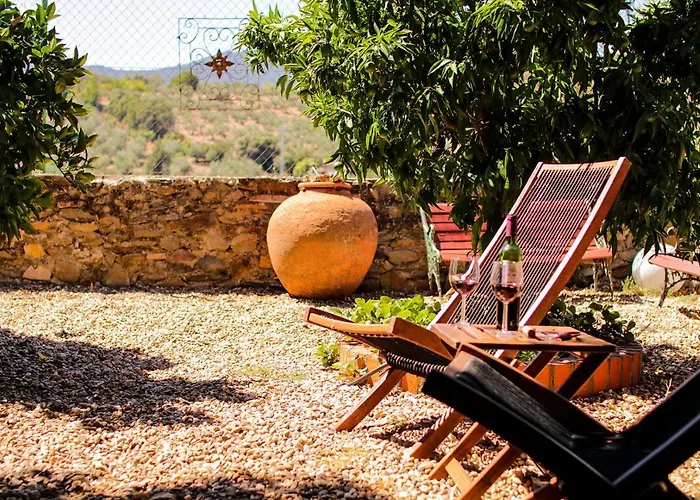 Apartment Llana 12 *